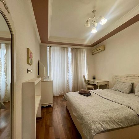 Apartments Near Arena City Κίεβο Εξωτερικό φωτογραφία